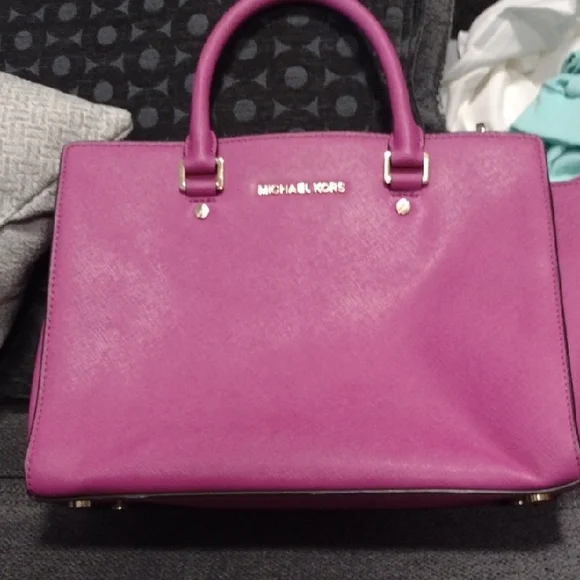 Sale - Michael Kors Pink Women's Bag - Picture 1 of 10